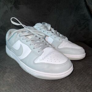 Nike Dunk Low Sneakers
